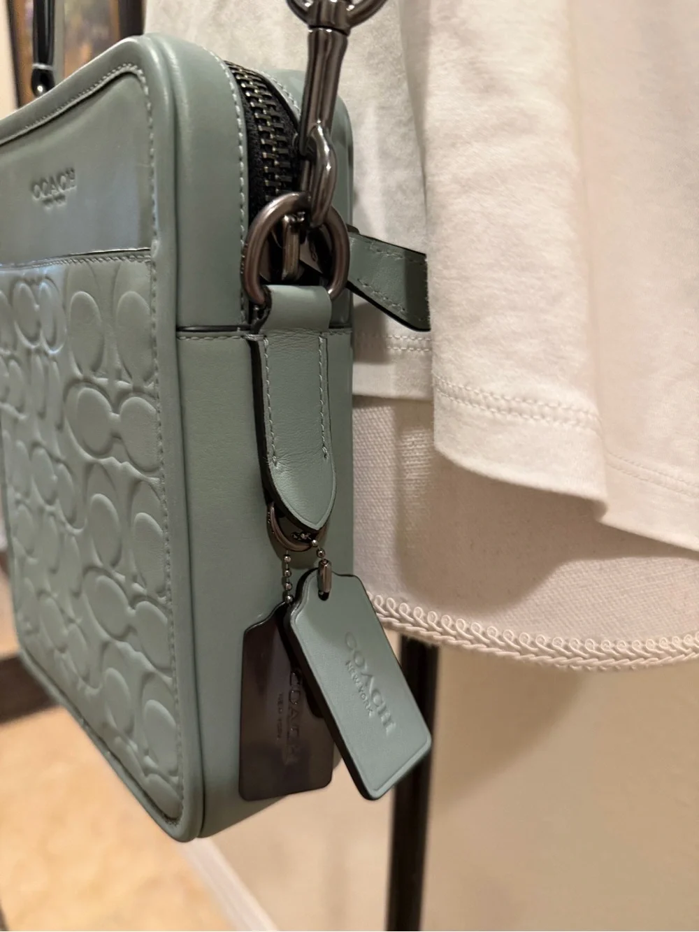 Coach sullivan crossbody